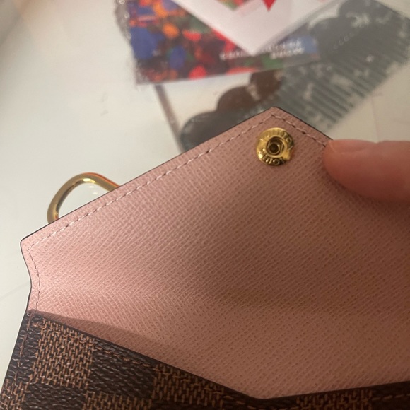 Louis Vuitton Recto Verso Card Holder - Picture 11 of 17